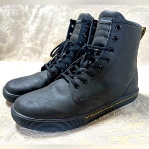 NWOB - Dr.Marten Sheridan Combat Boot Size 9